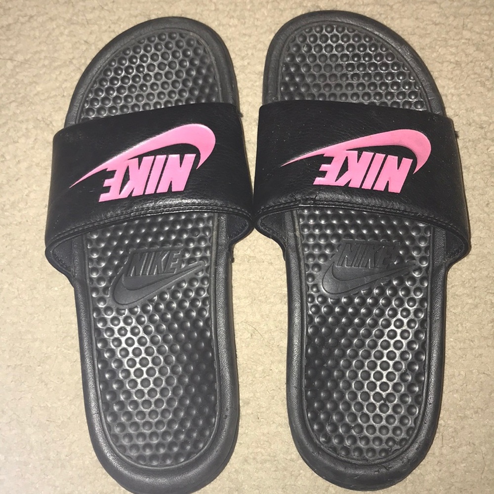 Nike slides